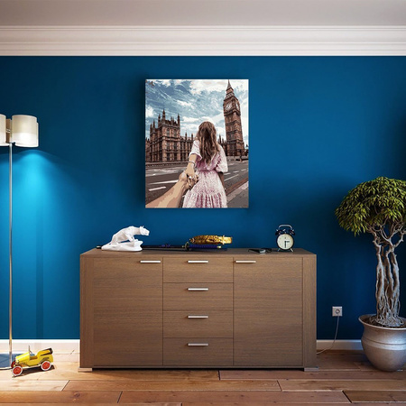 Ein Mädchen führt ihn an der Hand – Big Ben Malen Nach Zahlen