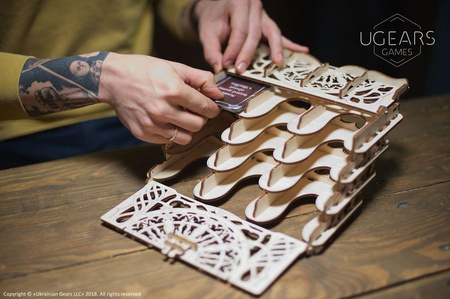 Kartenbox mechanisches Gerät für Brettspiele