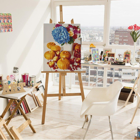 Toter Kürbis, der durch Zahlen malt